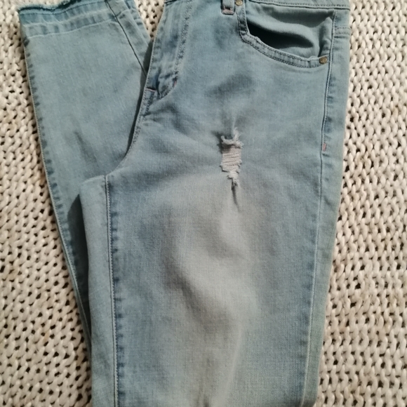 Wild Blue, Sadie Robertson Collection jeans - Picture 3 of 5